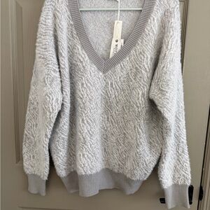 Workshop Gray V-Neck Women Sweater